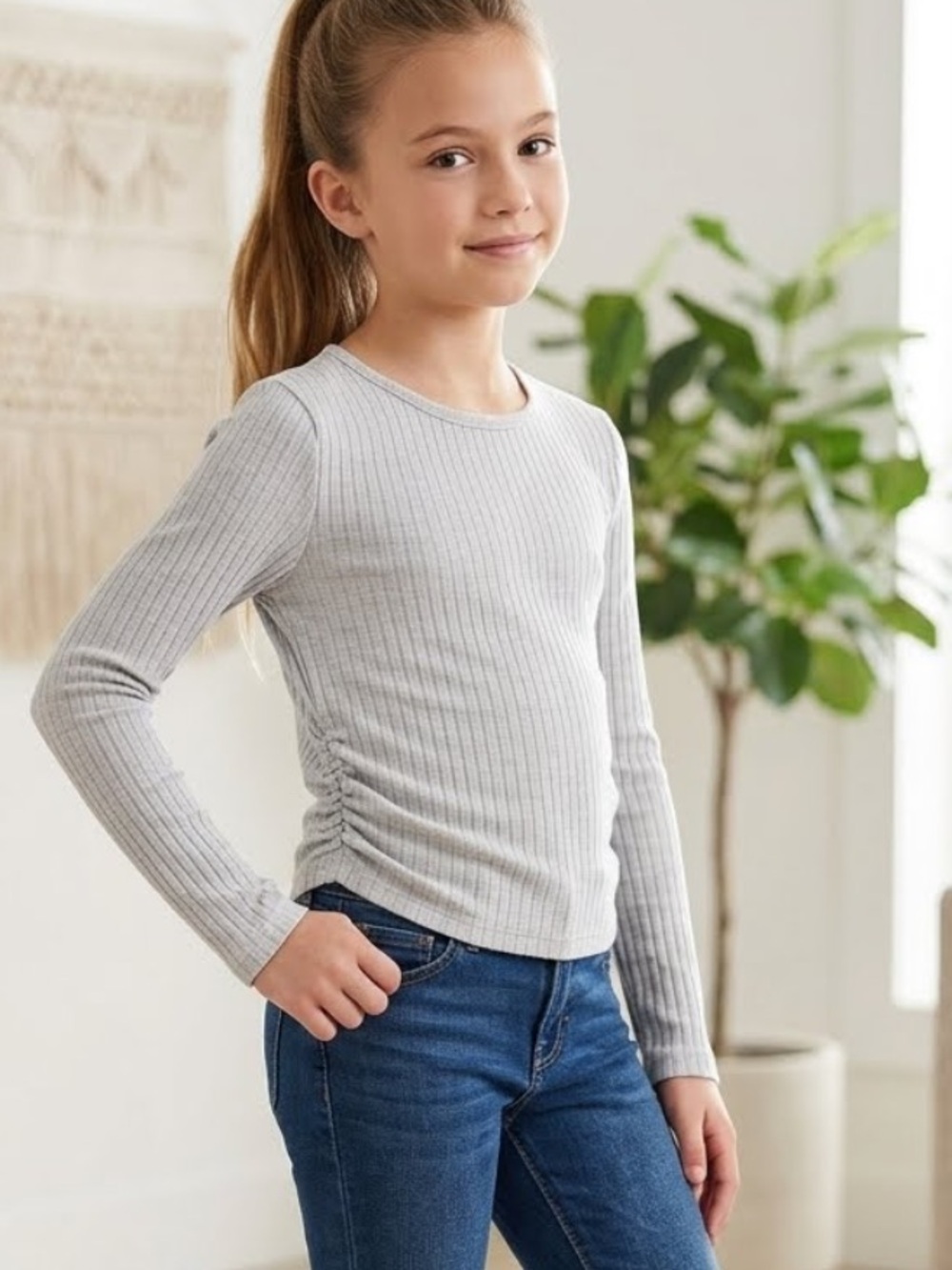 abercrombie kids girl’s Light Gray Ribbed Long-Sleeve Crewneck Top - size 10